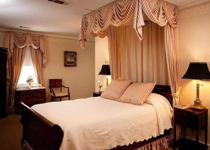 Monmouth Historic Inn Natchez Eksteriør bilde